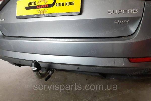 Оцинкований фаркоп на Skoda Superb III 2015- (Шкода Суперб) Швидкознімний автомат на ручці