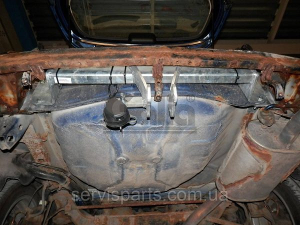 Оцинкований фаркоп на Suzuki Liana 2001-2007 (Сузукі Ліана) - Зображення 8