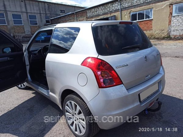 Знімний гак фаркоп на Suzuki Swift 3дв 2005-2010 (Сузукі Свіфт) - Зображення 3