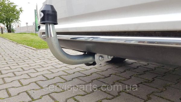 Оцинкований фаркоп Toyota Auris kombi 2013-2019 Тойота Ауріс универсал