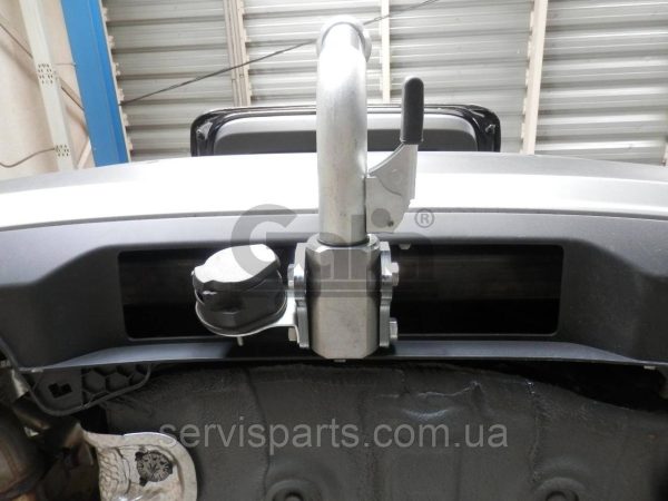 Оцинкований фаркоп на Volkswagen Taigo 2021- (Фольксваген Тайго) Швидкознімний автомат на ручці