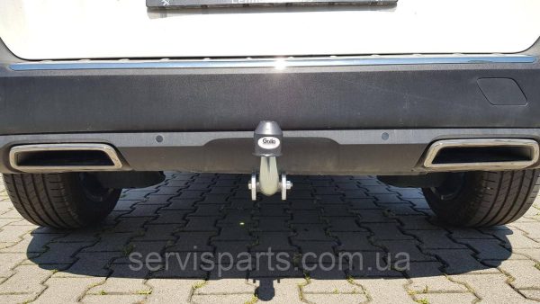 Оцинкований фаркоп на Peugeot 5008 II 2017- (Пежо 5008)