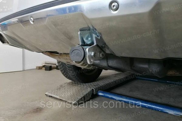 Оцинкований фаркоп на Mercedes-Benz GL W166 2011-2015 Швидкознімний автомат на ручці