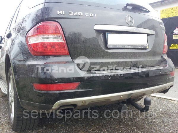 Польський фаркоп на Mercedes-Benz ML W164 2005-2011