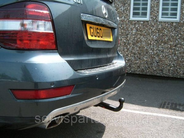 Швидкознімний фаркоп на Mercedes-Benz ML W164 2005-2011 на ключах
