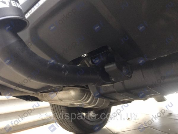 Швидкознімний фаркоп на Mercedes-Benz ML W164 2005-2011 на ключах - Зображення 4