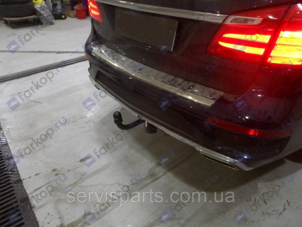 Польський фаркоп на Mercedes-Benz GL W166 2012-2016