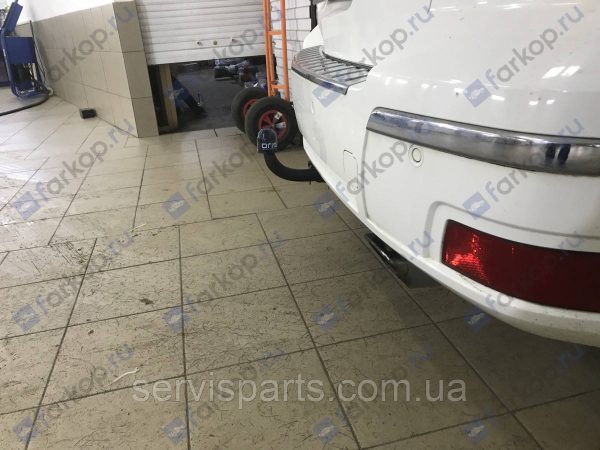 Польський фаркоп на Mercedes-Benz GLK X204 2008-2015 - Зображення 4