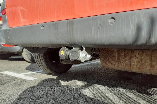 Оцинкований фаркоп Mercedes Vito Viano W639 2003-2014 (Мерседес Вто 639) Швидкознімний автомат на ручці