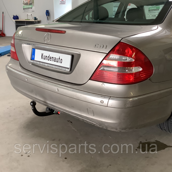 Швидкоз'ємний фаркоп на Mercedes-Benz E-class W211 2002-2009 на ключах - Зображення 10