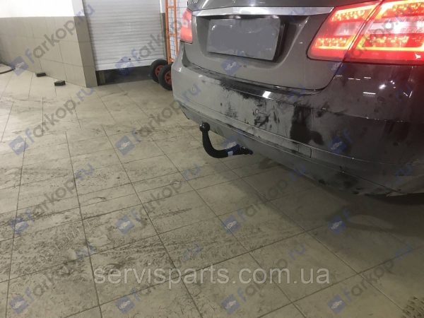 Швидкоз'ємний фаркоп на Mercedes-Benz E-class W212 2009-2016 на ключах - Зображення 4