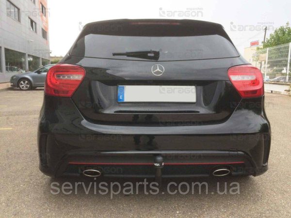 Швидкоз'ємний фаркоп на Mercedes A-class W176 2012-2018 на ключах