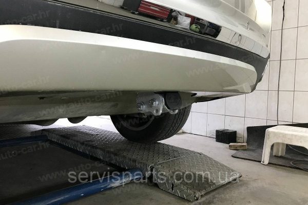 Оцинкований фаркоп на BMW X5 F15 2013-2018 (БМВ Х5) Швидкознімний автомат на ручці - Зображення 9
