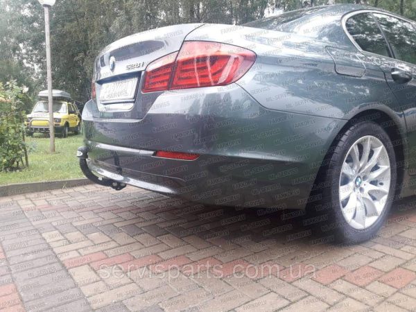 Польський фаркоп на BMW 5-series F10 F11 2010-2017 седан та универсал