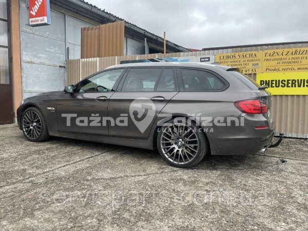 Швидкознімний фаркоп Westfalia на BMW 5 F10 F11 2010-2017 - Зображення 2