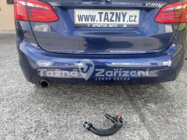 Швидкознімний фаркоп на BMW 2-series F45 F46 2014- на ключах - Зображення 9