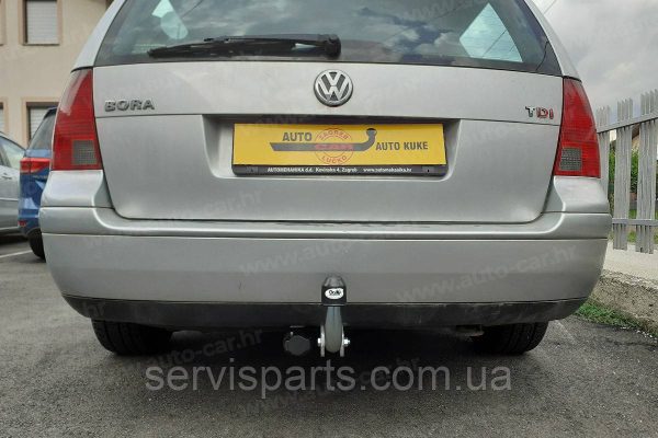 Оцинкований фаркоп на Volkswagen Bora 1999-2005