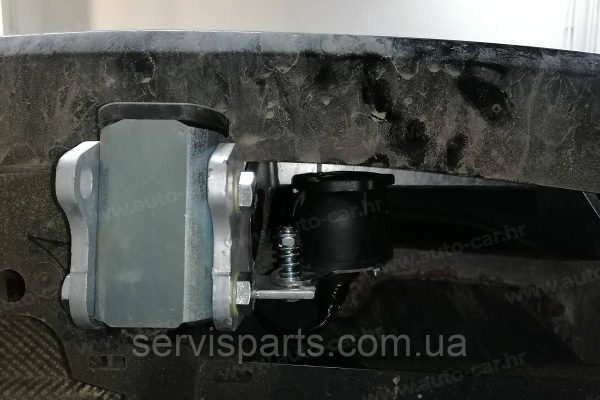 Оцинкований фаркоп на BMW 3-series E90 E91 2005-2013 седан і универсал Швидкознімний автомат на ручці - Зображення 7