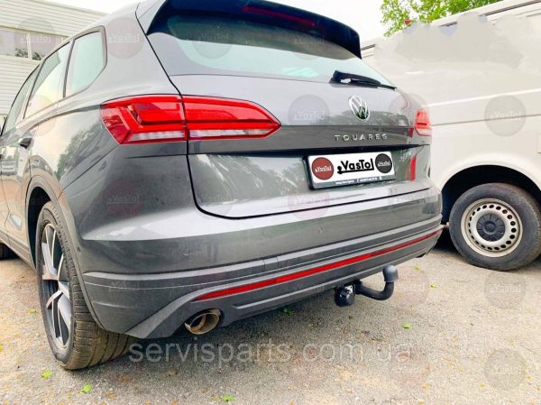 Знімний фаркоп на Volkswagen Touareg 2018- (Фольксваген Туарег)