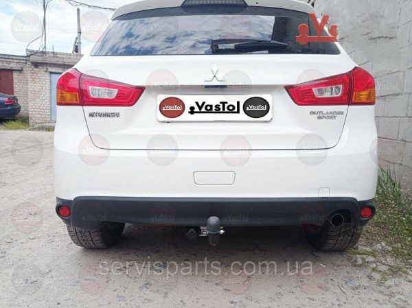 Знімний фаркоп на Mitsubishi Outlander Sport USA 2010-2019
