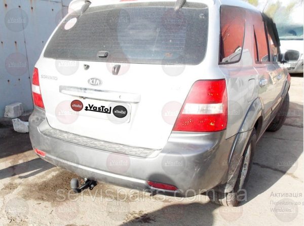 З'ємний фаркоп на Kia Sorento JC 2006-2009 (Кіа Соренто)
