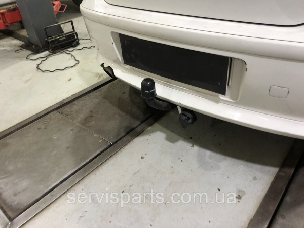 Польський фаркоп на BMW 1-Series (E81 E82 E87 E88) 2004-2013 - Зображення 6