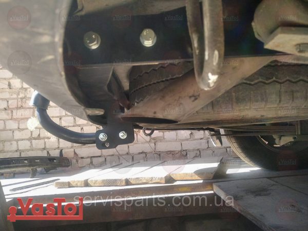 Фаркоп на Hyundai H1 2008-2012 (Хундай Н-1) - Зображення 7