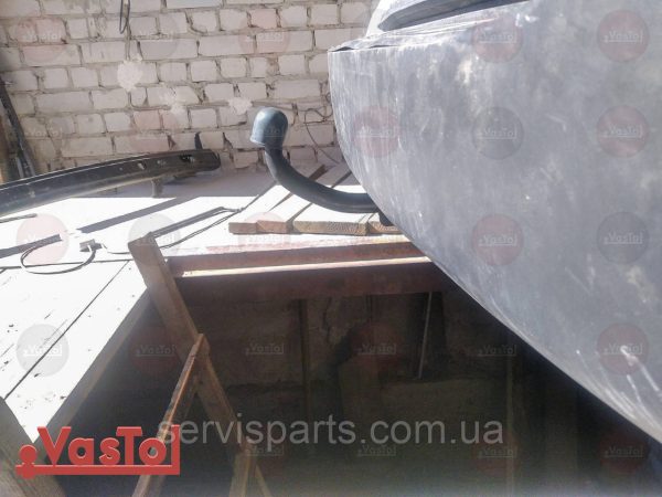 Фаркоп на Hyundai H1 2008-2012 (Хундай Н-1) - Зображення 8