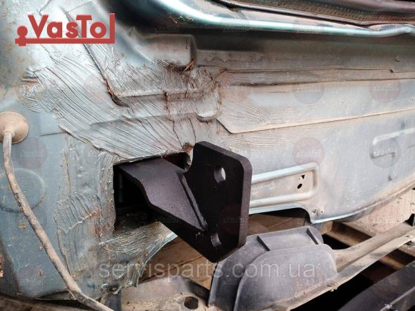 Фаркоп Audi A6 C5 1998-2005 седан та универсал - Зображення 5