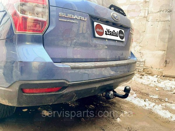 Знімний гак фаркоп на Subaru Forester SJ 2013-2019 (Субару Форестер)