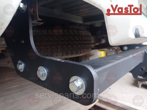 Фаркоп Mitsubishi L200 2015-2019 Американська вставка під квадрат - Зображення 3