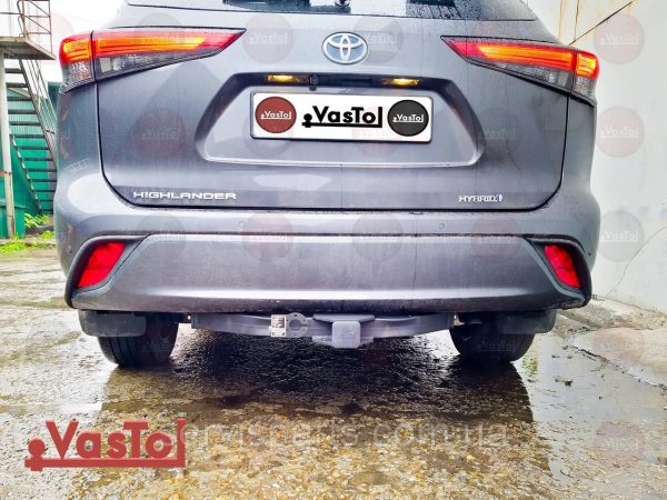 Фаркоп Toyota Highlander 2019- (Тойота Хайлендер XU70) вставка під квадрат - Зображення 6
