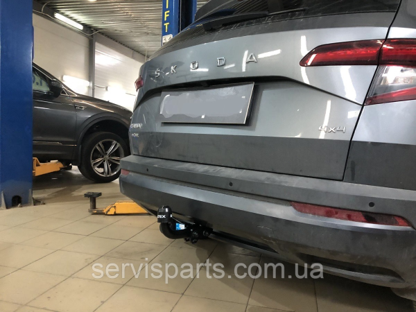 Фаркоп Skoda Karoq 2016- (Шкода Карок) польський на болтах - Зображення 2