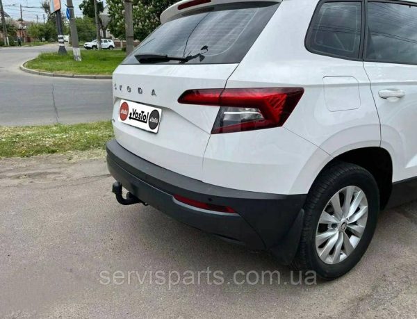 Фаркоп Skoda Karoq 2016- (Шкода Карок) гак на болтах