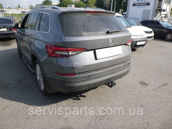 Фаркоп Skoda Kodiaq 2017- (Шкода Кодіак) польський на болтах - Зображення 7