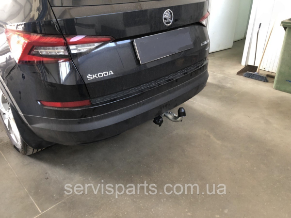 Фаркоп Skoda Kodiaq 2017- (Шкода Кодіак) автомат на ручці - Зображення 10