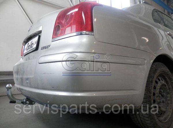Оцинкований фаркоп на Toyota Avensis II 2003-2009 (Тойота Авенсіс Т25)